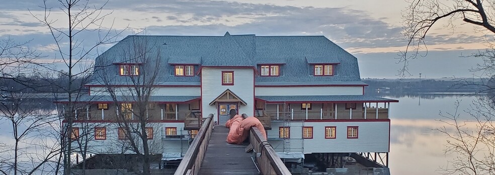 501 Sir George-Etienne Cartier Pky, Ottawa, ON for sale - Building Photo - Image 1 of 1