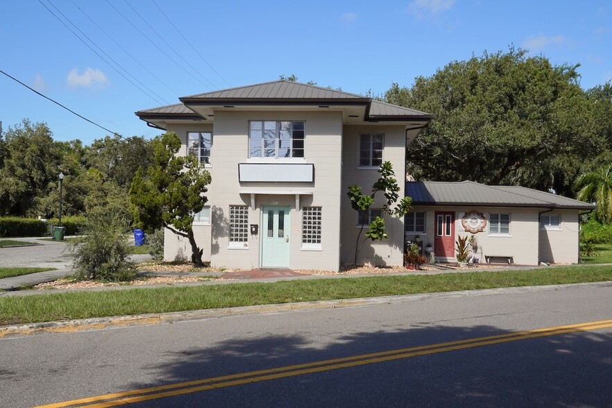 601 Avenue B NW, Winter Haven, FL for sale - Building Photo - Image 1 of 27