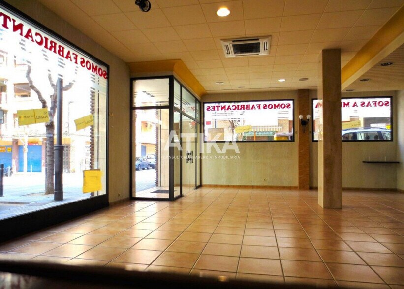 Retail in Ontinyent for lease - Building Photo - Image 3 of 8