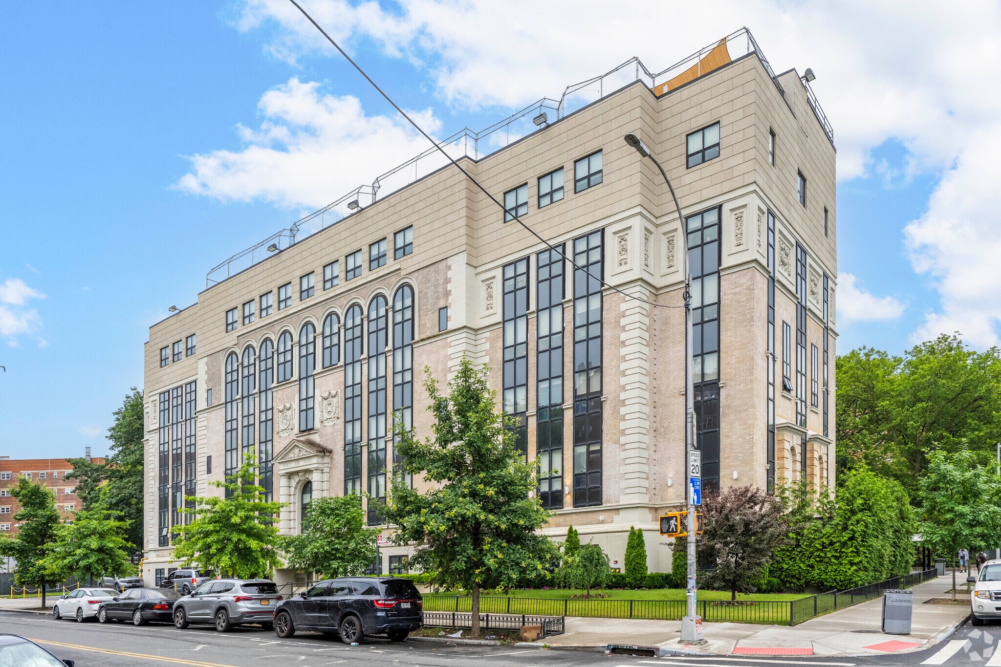 635 Rockaway Ave, Brooklyn, NY for sale Primary Photo- Image 1 of 1