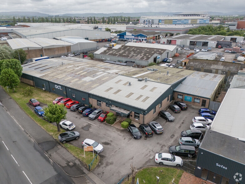 Hadfield Rd, Cardiff for sale - Primary Photo - Image 1 of 3