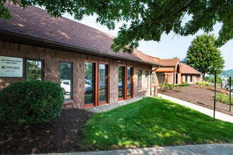 100 Emerson Ln, Bridgeville, PA for lease Building Photo- Image 2 of 4