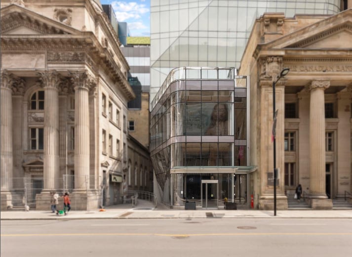 201 Yonge St, Toronto, ON for lease - Primary Photo - Image 1 of 2