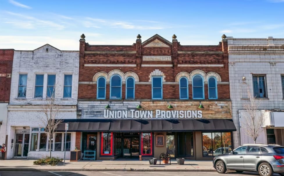 422-426 Broadway, Lorain, OH for sale Primary Photo- Image 1 of 1