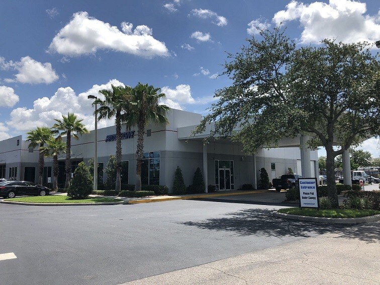 2256 W Taft Vineland Rd, Orlando, FL 32837