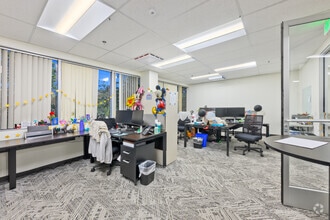 225 W Hospitality Ln, San Bernardino, CA for lease Building Photo- Image 2 of 4