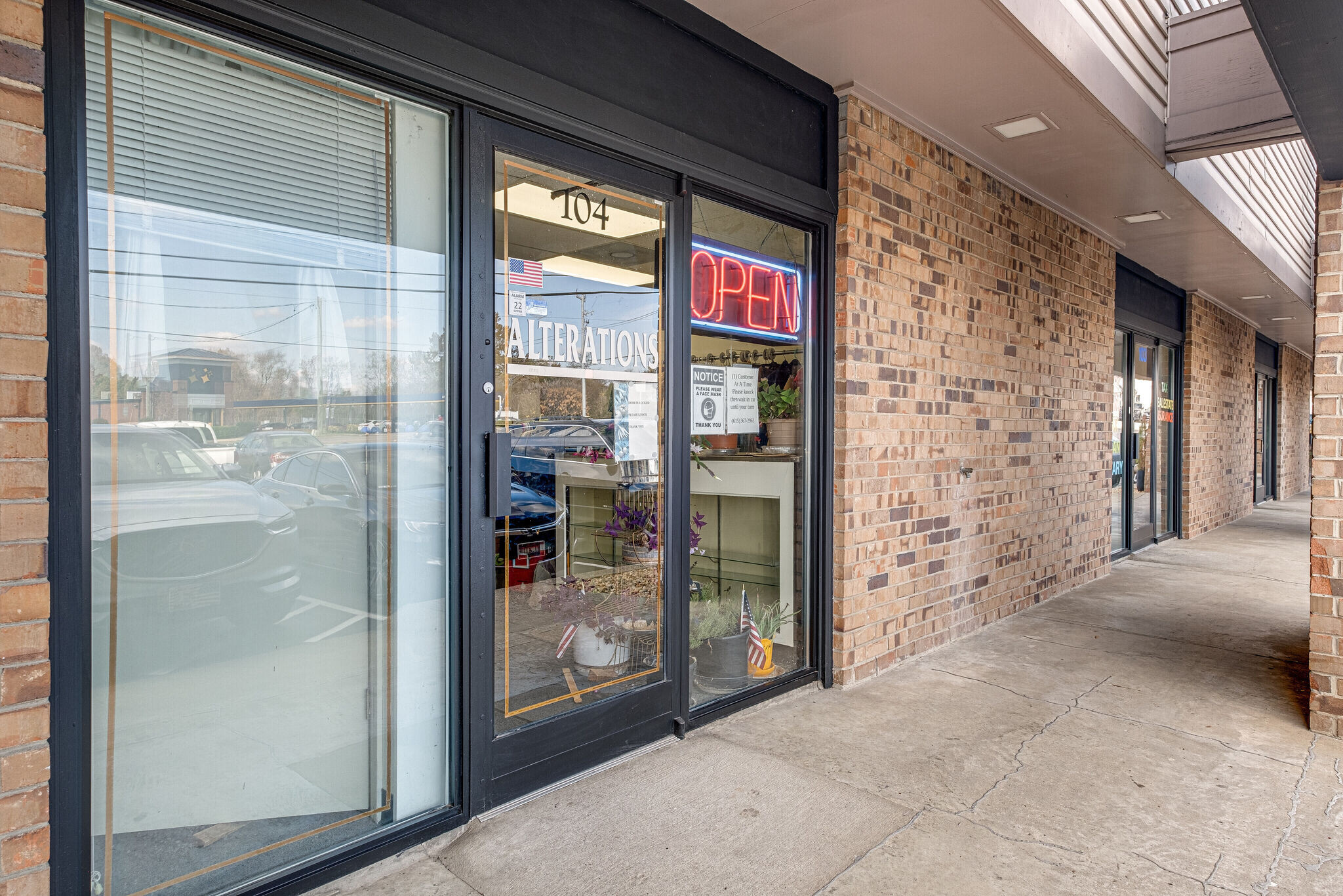 2131 Murfreesboro Pike, Nashville, TN 37217 - Professional Plaza | LoopNet