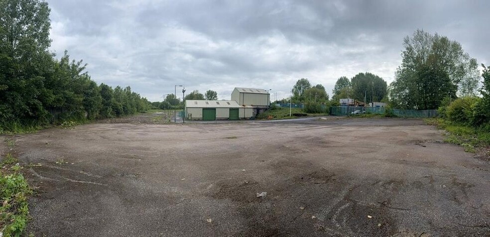 Ash Rd, Manchester for lease - Building Photo - Image 2 of 26