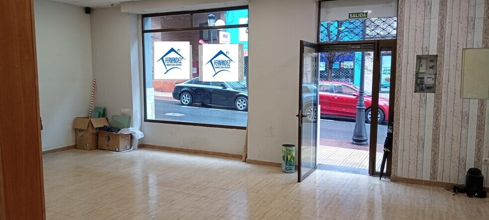 Retail in Cáceres, Cáceres for sale - Building Photo - Image 2 of 8