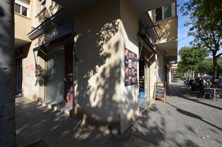 Retail in Vilanova i la Geltrú, Barcelona for lease - Building Photo - Image 2 of 2