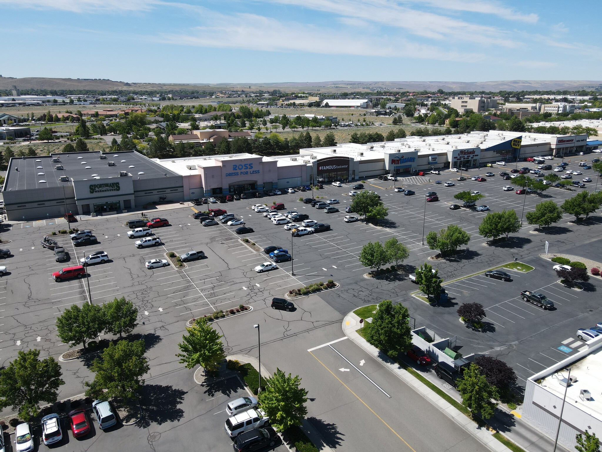 6501 W Grandridge Blvd, Kennewick, WA for lease Building Photo- Image 1 of 10