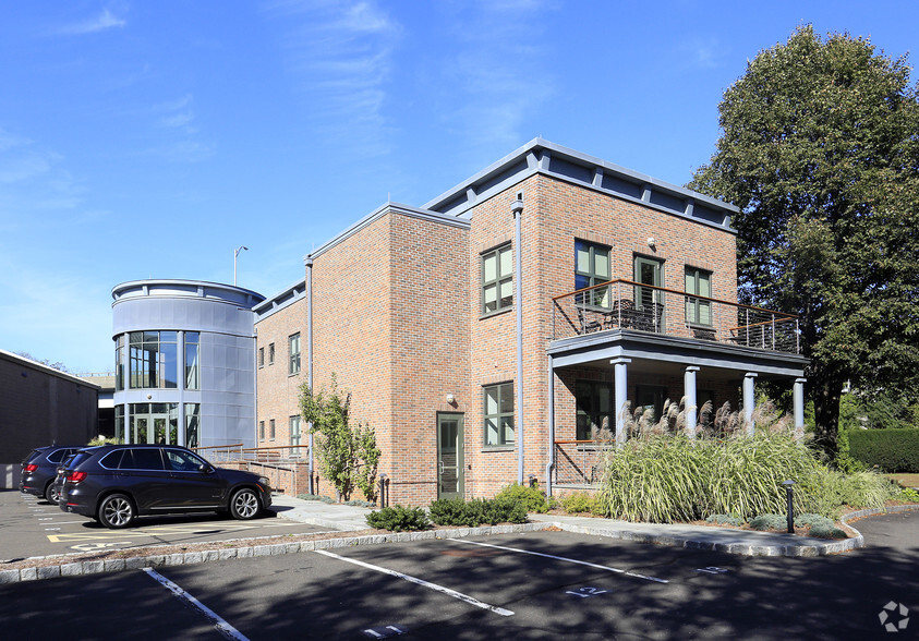 1 River Rd, Cos Cob, CT for sale - Building Photo - Image 1 of 1