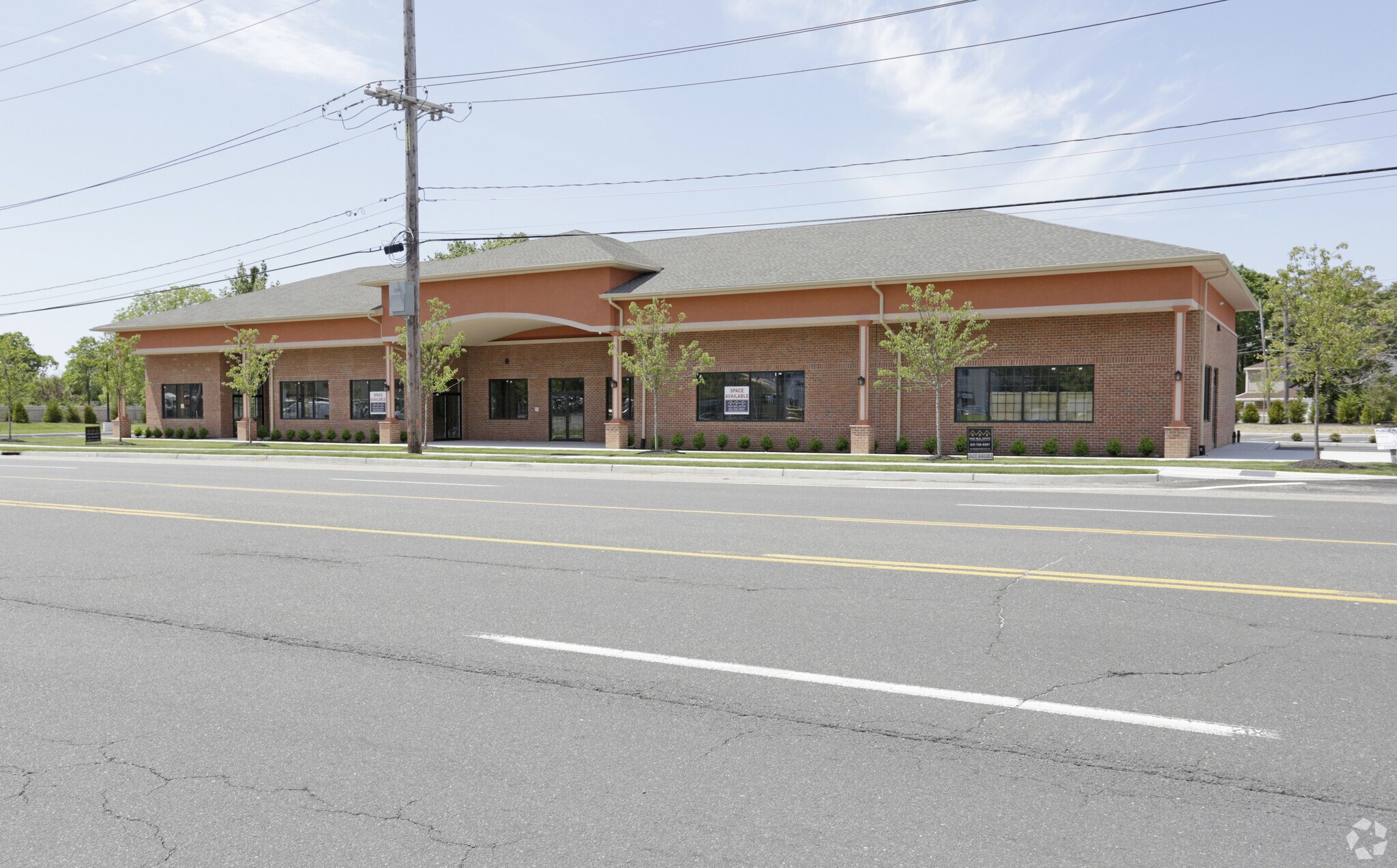 1360 Lakeland Ave, Bohemia, NY 11716 Lakeland Plaza