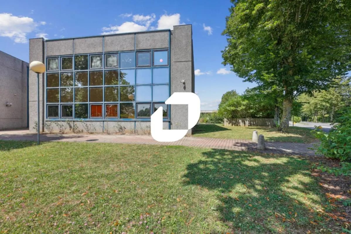 Office in Lognes for lease Building Photo- Image 1 of 15