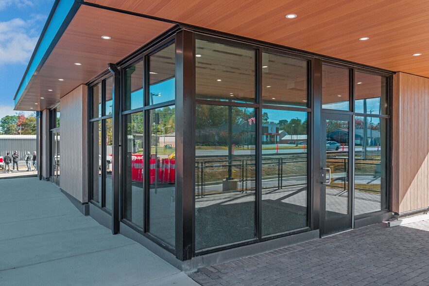 820 Hwy 31 NW, Hartselle, AL for sale - Building Photo - Image 2 of 9