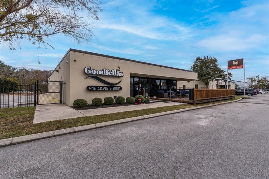 3535 Saint Johns Bluff Rd S, Jacksonville, FL for sale - Primary Photo - Image 1 of 24