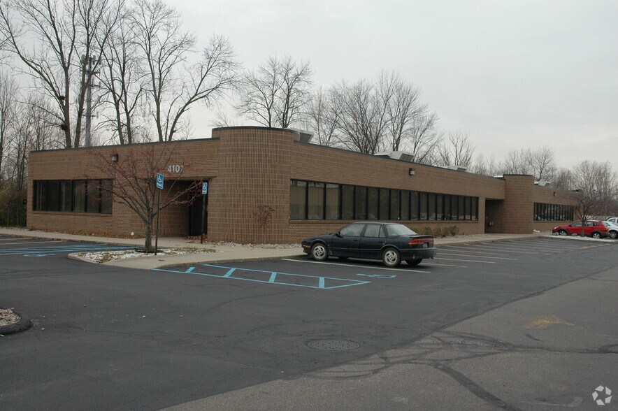 4101 John R Rd, Troy, MI 48085