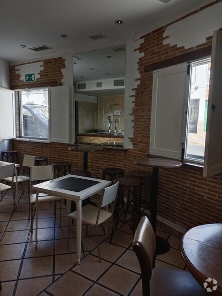 Calle Tesillo, 3, Fuenlabrada, Madrid for lease - Interior Photo - Image 1 of 1