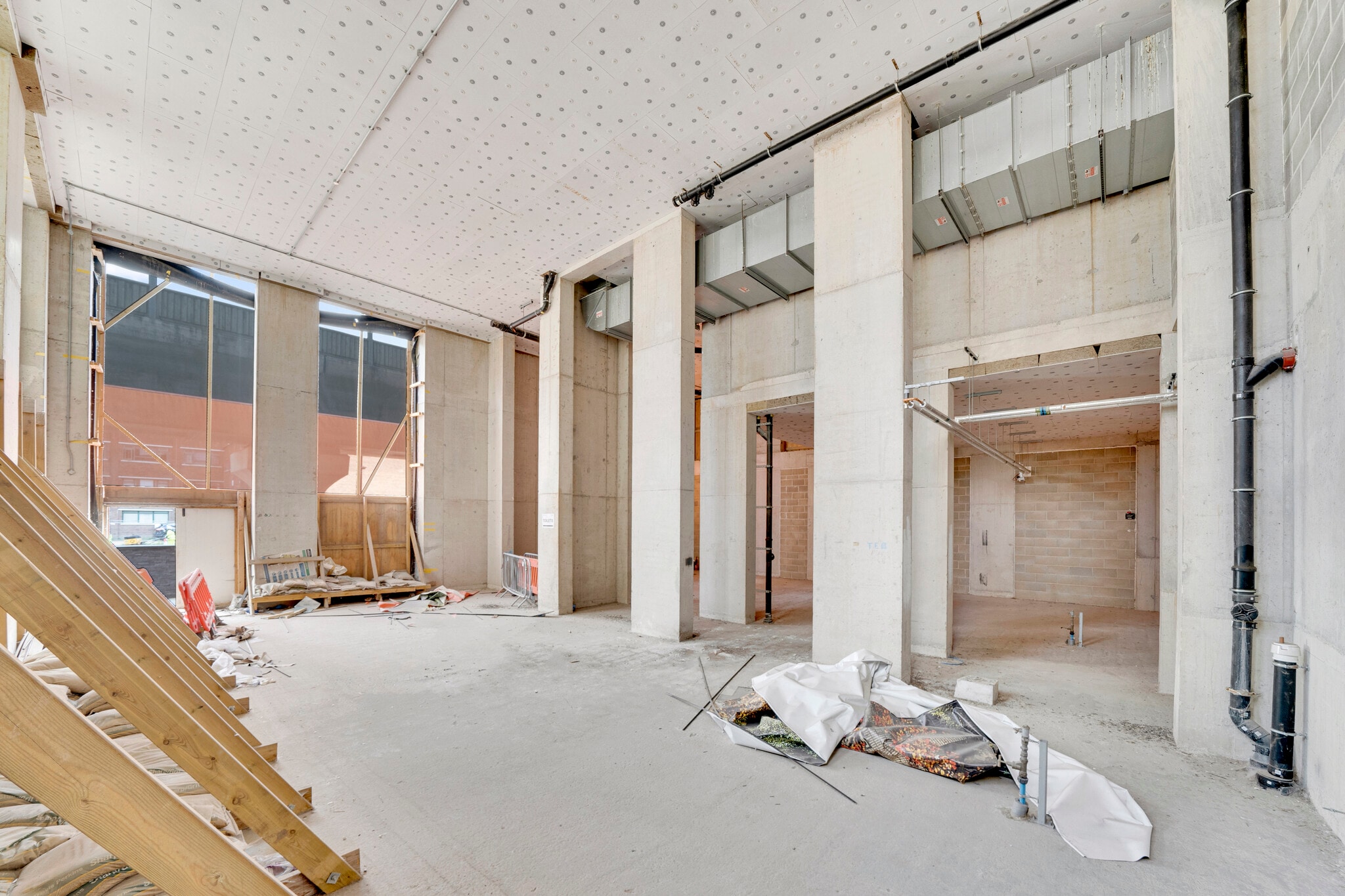 North Woolwich Road, London for lease Building Photo- Image 1 of 3