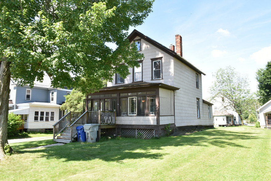 1096 S Main St, Meadville, PA for sale - Primary Photo - Image 1 of 1