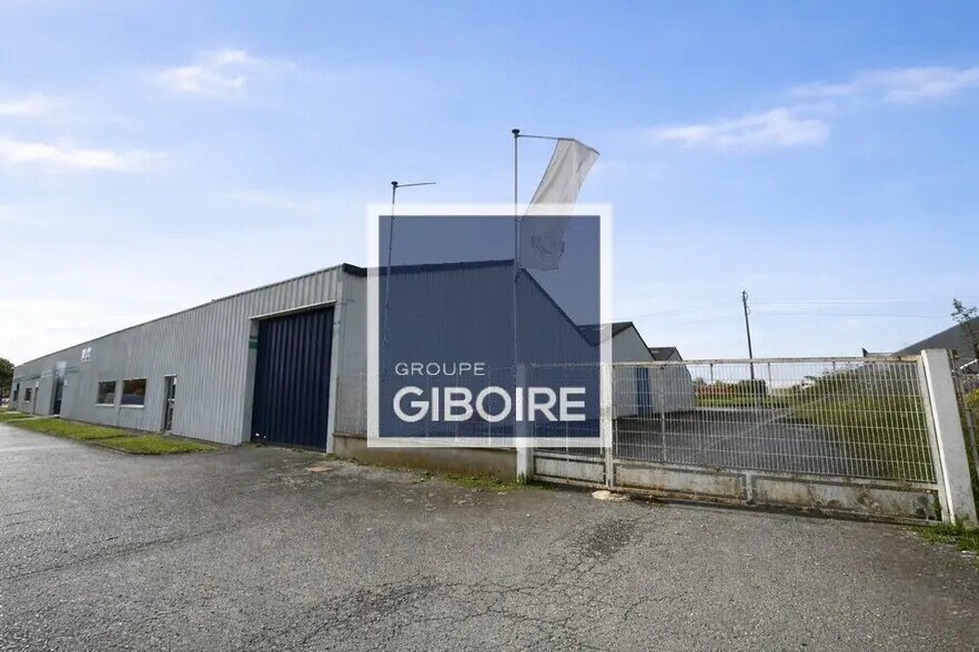 Industrial in Le Rheu for sale - Building Photo - Image 2 of 9
