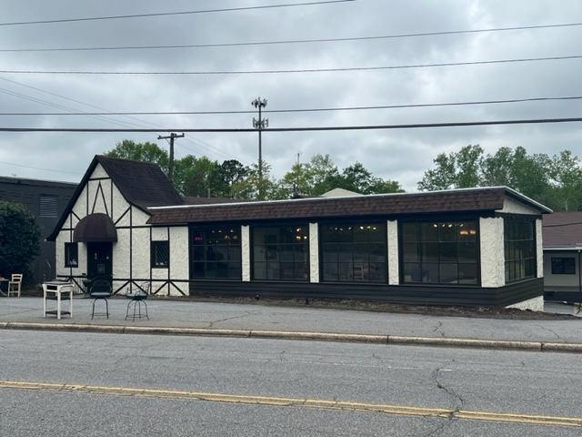 739 Old Lenoir Rd NW, Hickory, NC for lease Building Photo- Image 1 of 12