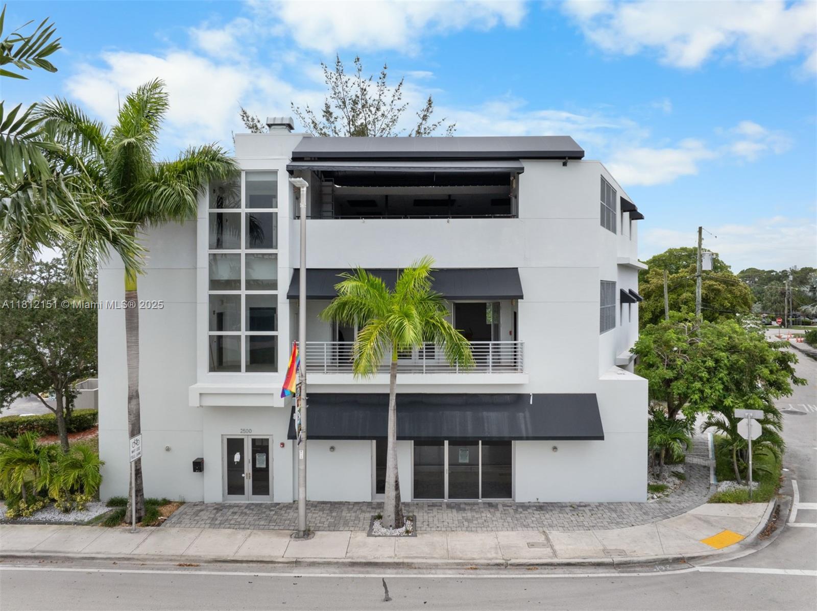 2500 Wilton Dr, Wilton Manors, FL for sale Building Photo- Image 1 of 22