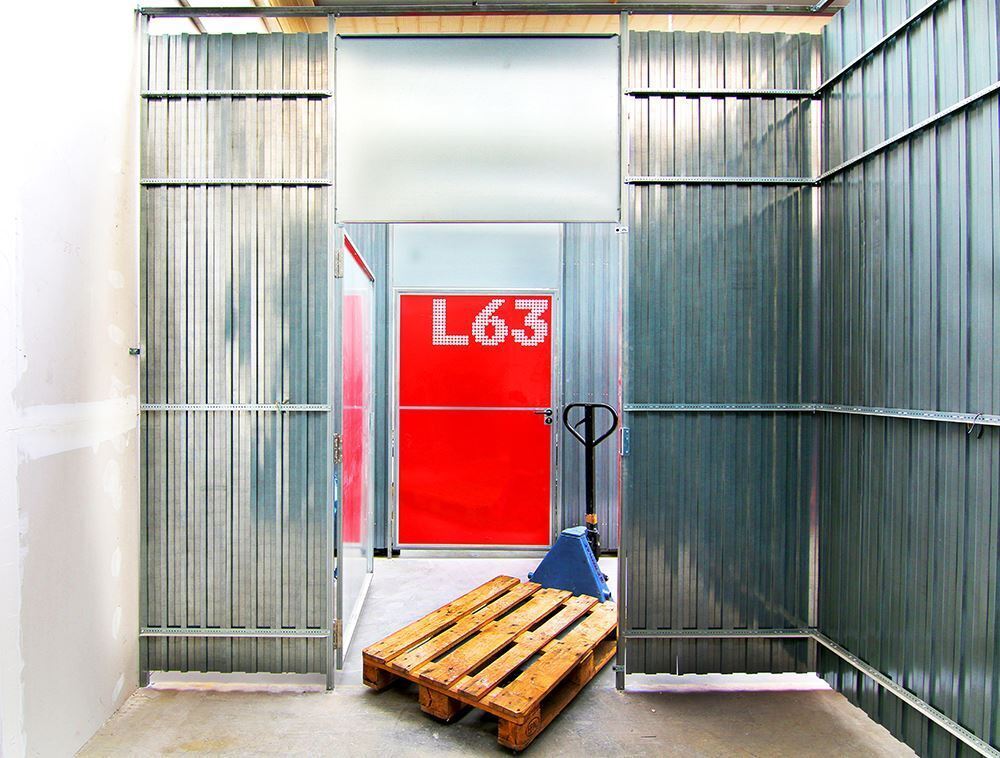  for lease Building Photo- Image 1 of 47
