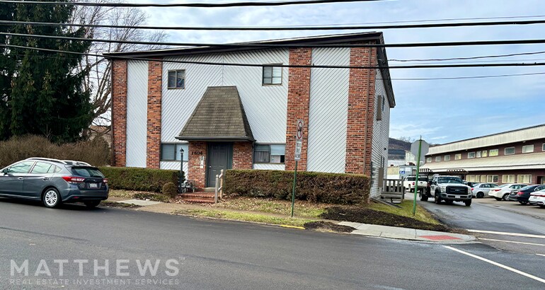 1604 Ellsworth Ave, Carnegie, PA for sale - Building Photo - Image 1 of 1