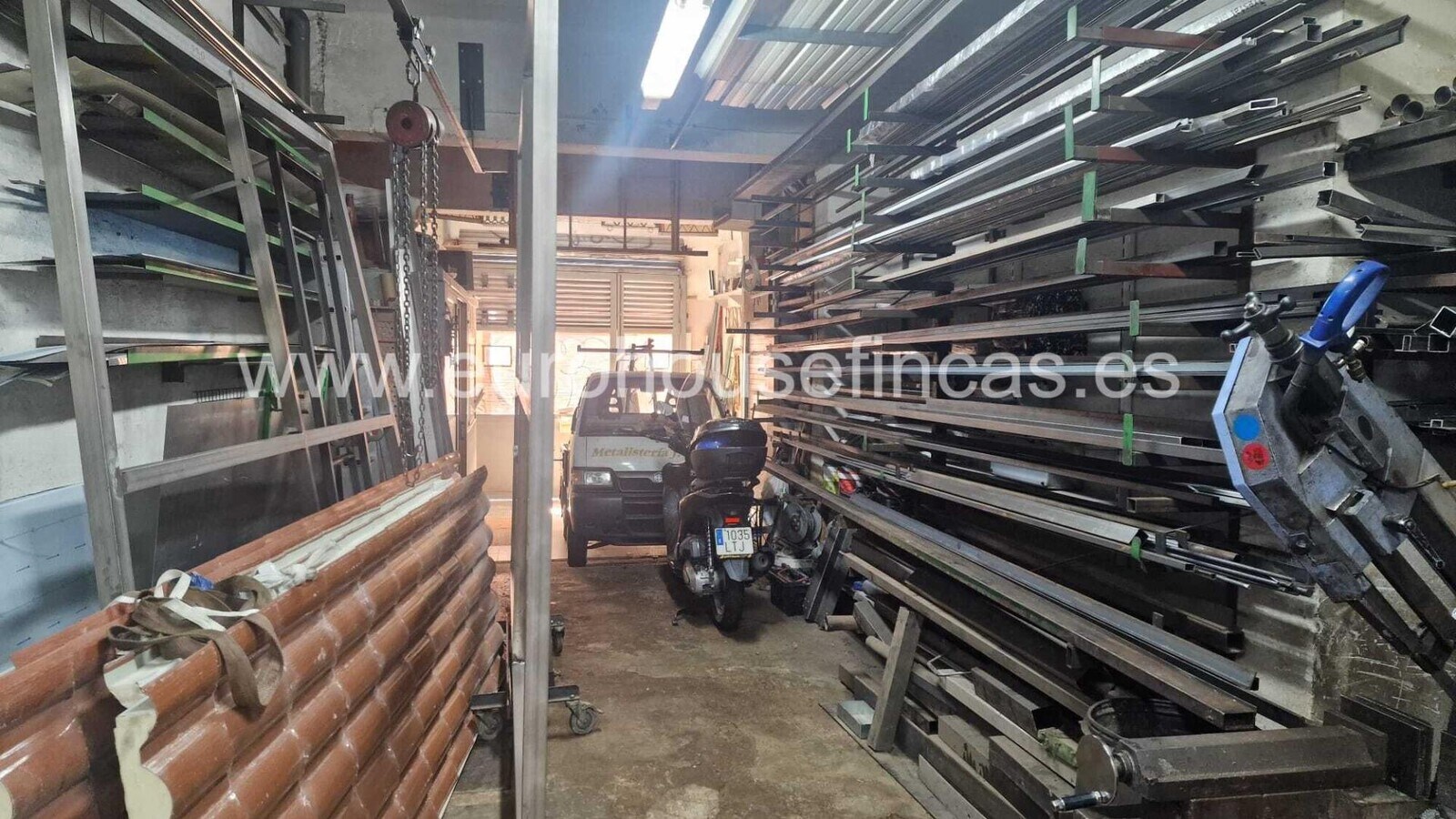 Carrer de París, L'Hospitalet de Llobregat, BAR 08904 -  -  - Interior Photo - Image 1 of 10