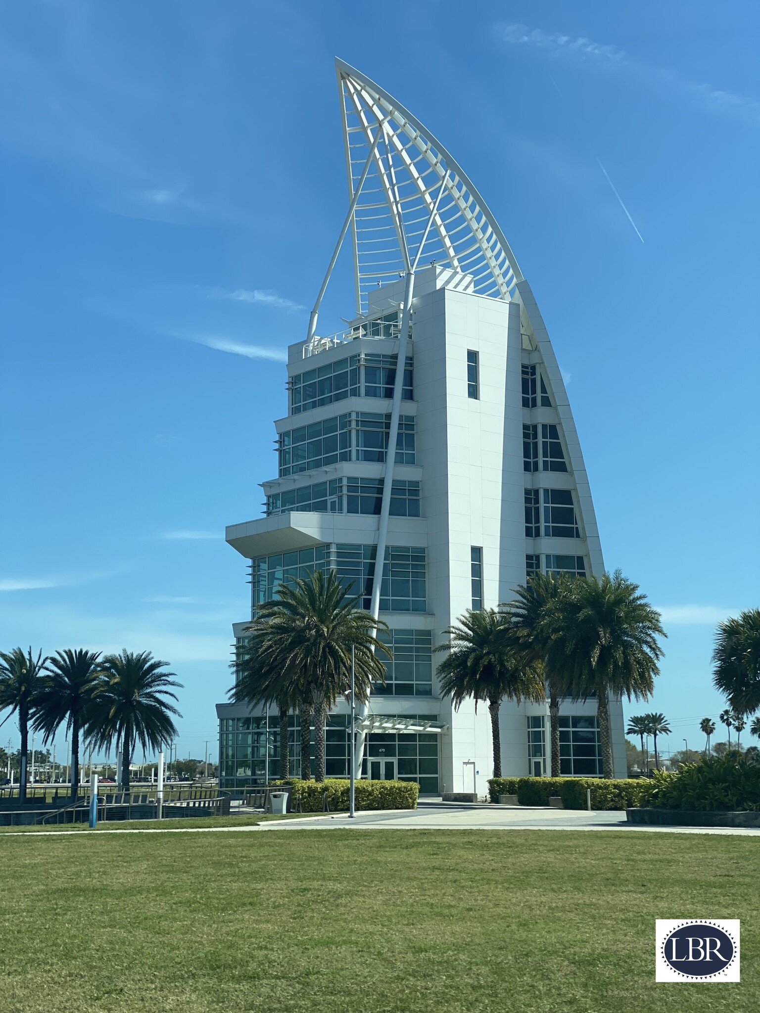 670 Dave Nisbet Dr, Port Canaveral, FL for lease Building Photo- Image 1 of 3