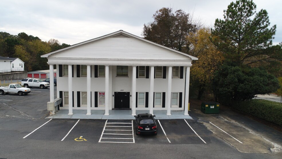 4757 Canton Rd, Marietta, GA 30066