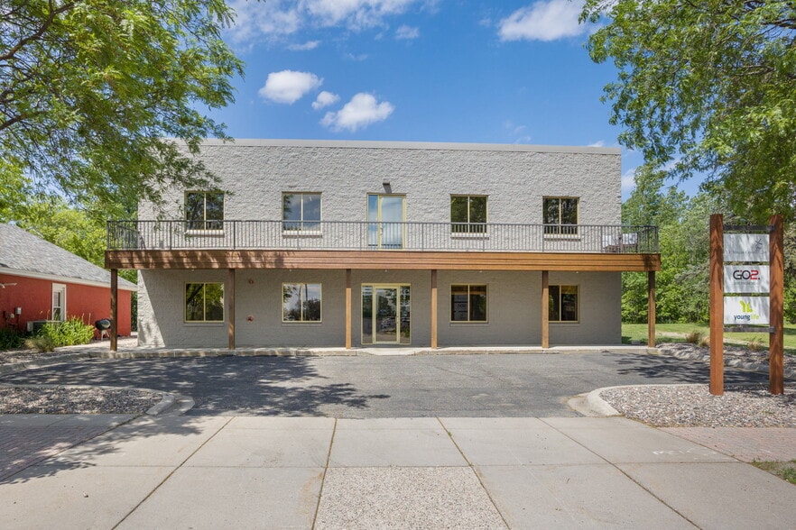 52 Hamel Rd, Hamel, MN for sale - Primary Photo - Image 1 of 1