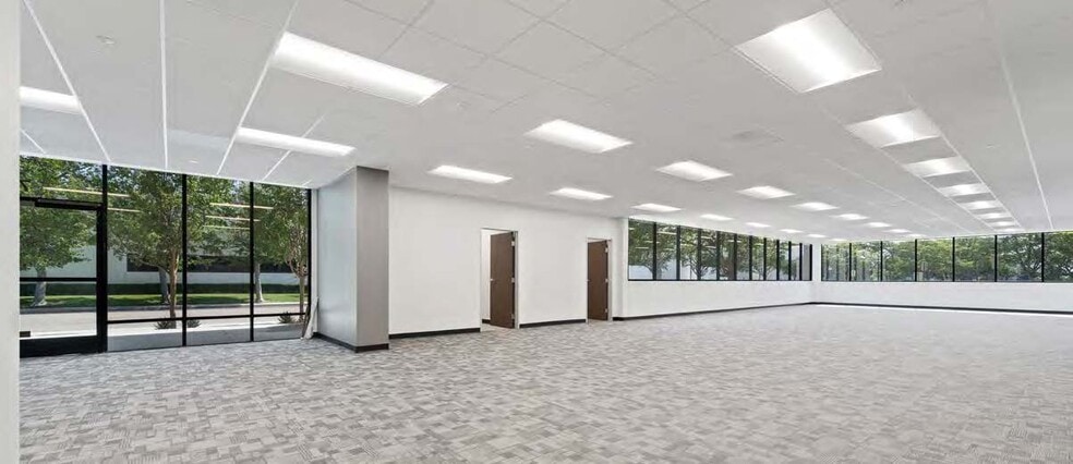 7100 Village Dr, Buena Park, CA for sale - Interior Photo - Image 3 of 26