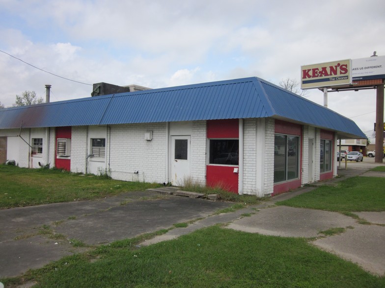 311 S Burnside Ave, Gonzales, LA for lease - Building Photo - Image 2 of 20