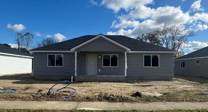 23270 Wellington Ave, Warren, MI for sale - Primary Photo - Image 1 of 1