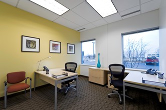 2815 Forbs Ave, Hoffman Estates, IL for lease Interior Photo- Image 1 of 6