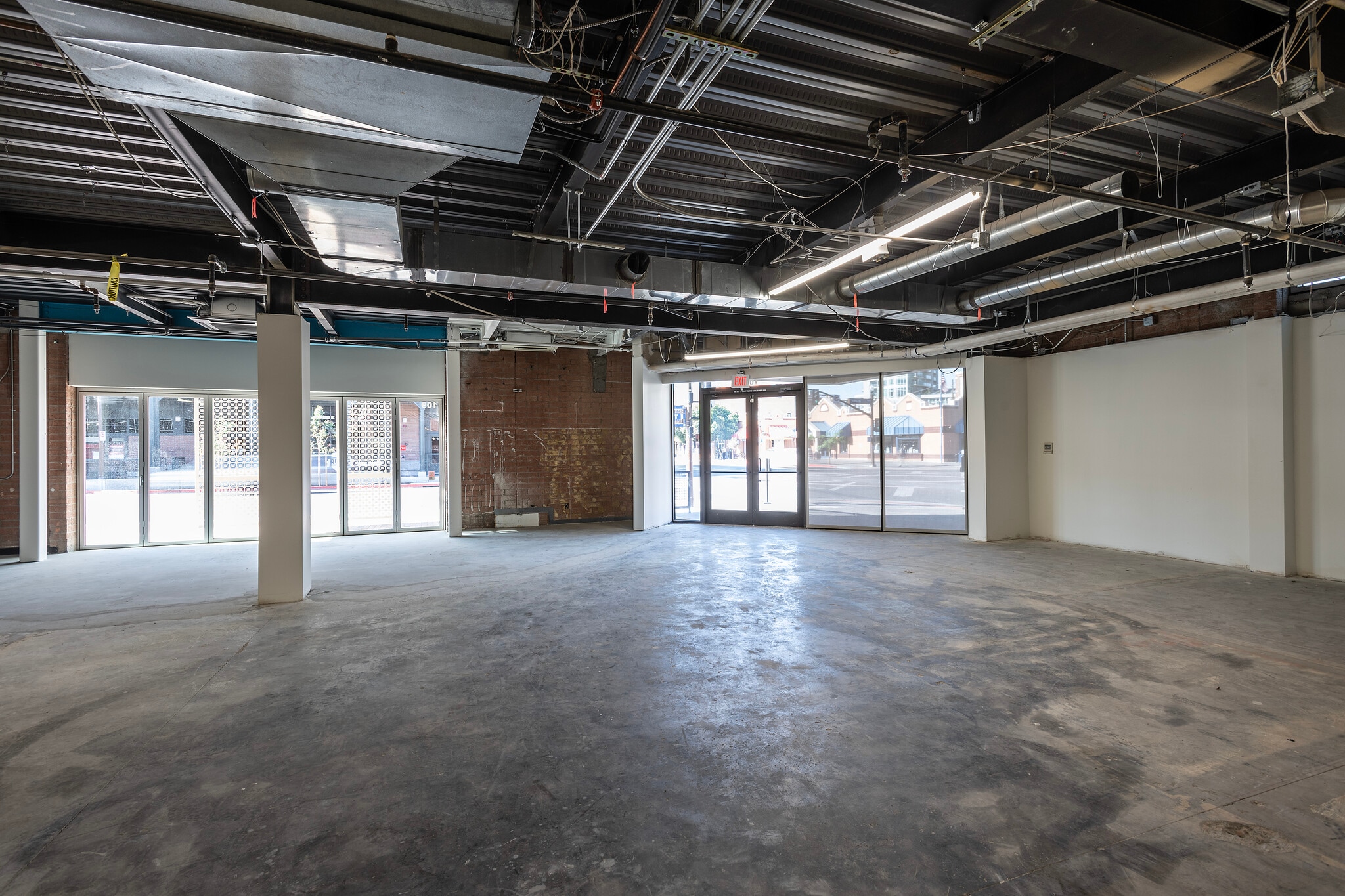 425 S Mill Ave, Tempe, AZ for lease Interior Photo- Image 1 of 4