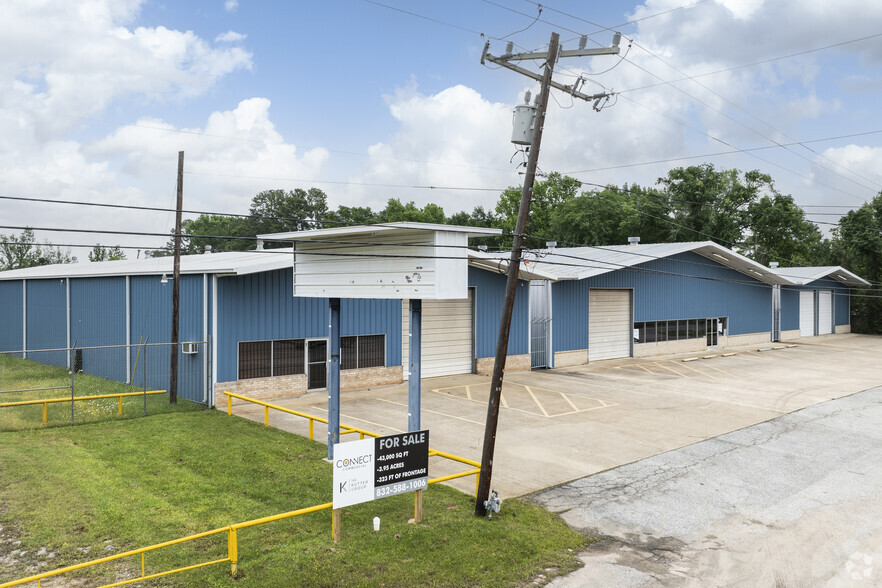 213 FM 1314, Conroe, TX for lease - Primary Photo - Image 1 of 39