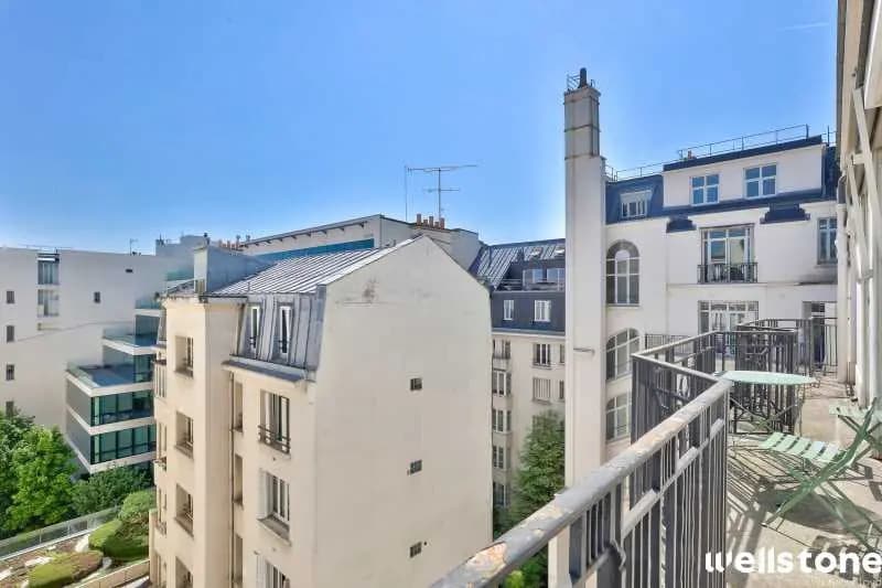 Office in Paris for lease - Building Photo - Image 2 of 11