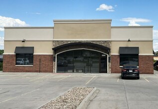 3585 N 168th Ct, Omaha, NE for lease Building Photo- Image 1 of 3