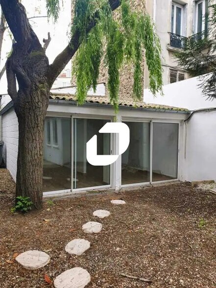 Office in Ivry-sur-Seine for lease - Building Photo - Image 3 of 14