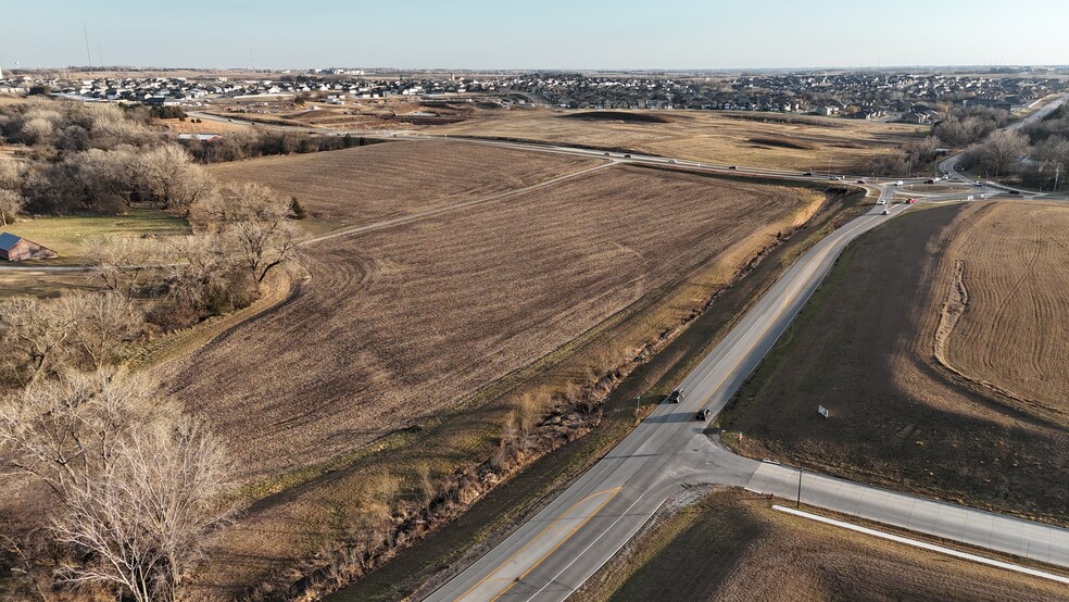 70th & Yankee Hill (NEC) Rd, Lincoln, NE for sale - Aerial - Image 3 of 5