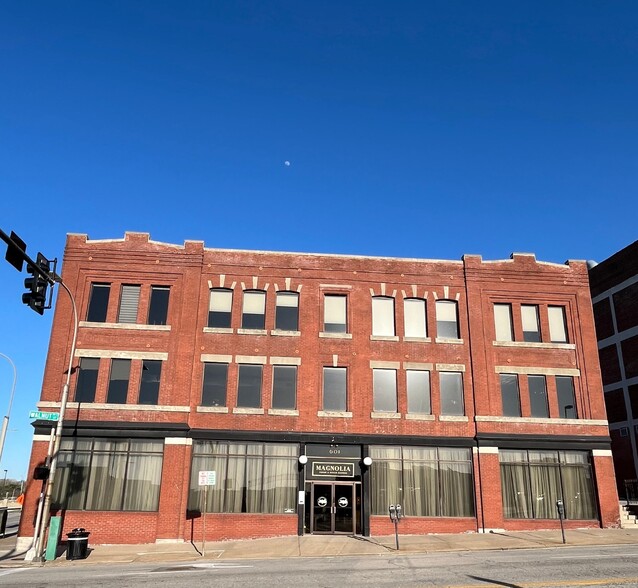 601 Walnut St, Kansas City, MO for lease - Building Photo - Image 3 of 5