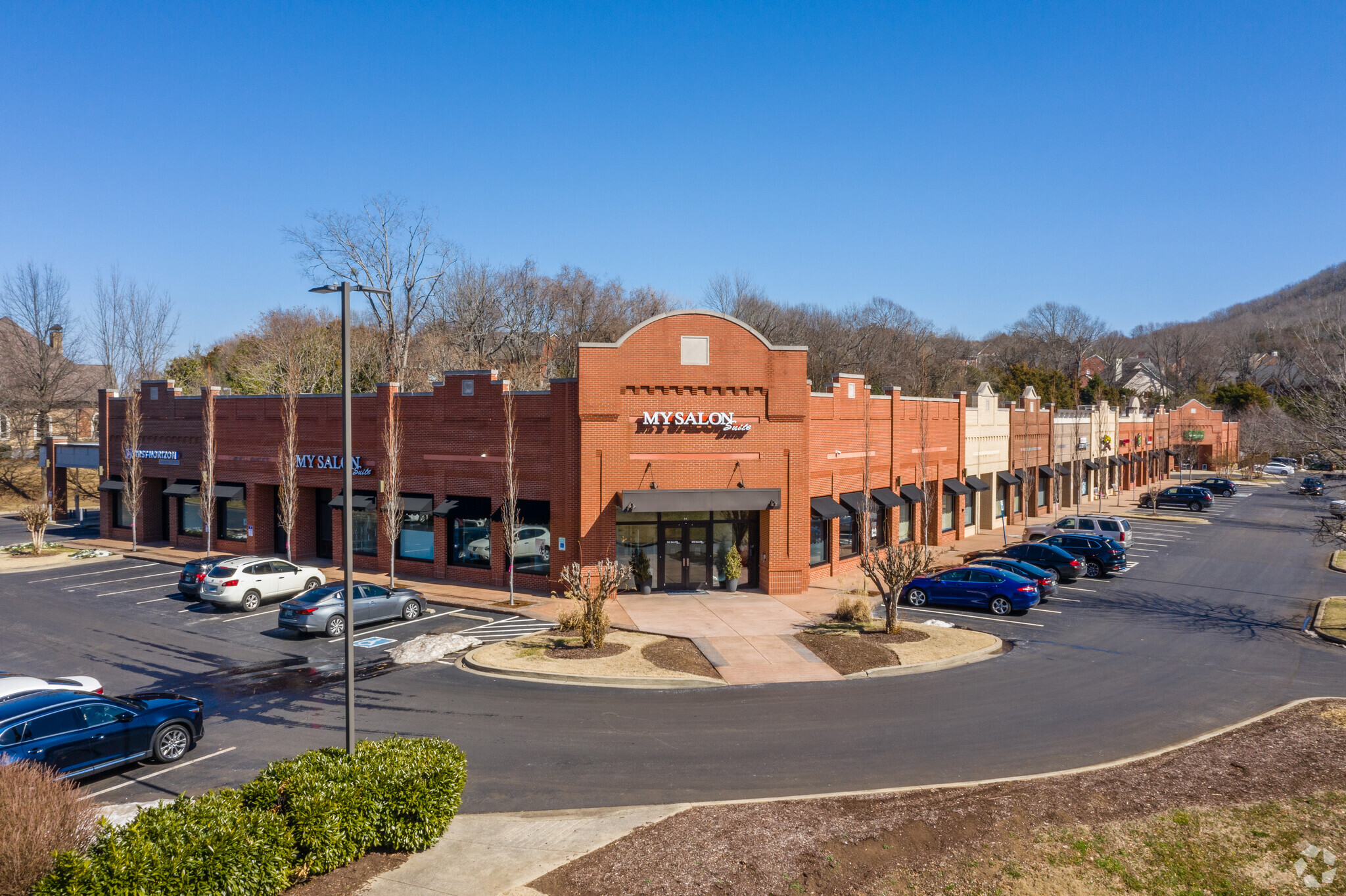 330 Mayfield Dr, Franklin, TN for lease Building Photo- Image 1 of 10