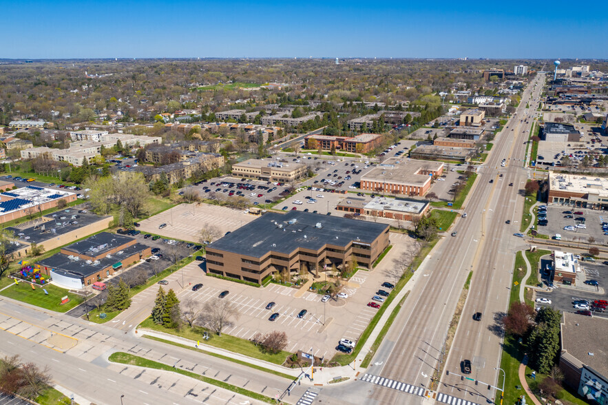 7550 France Ave S, Edina, MN for lease - Aerial - Image 2 of 2