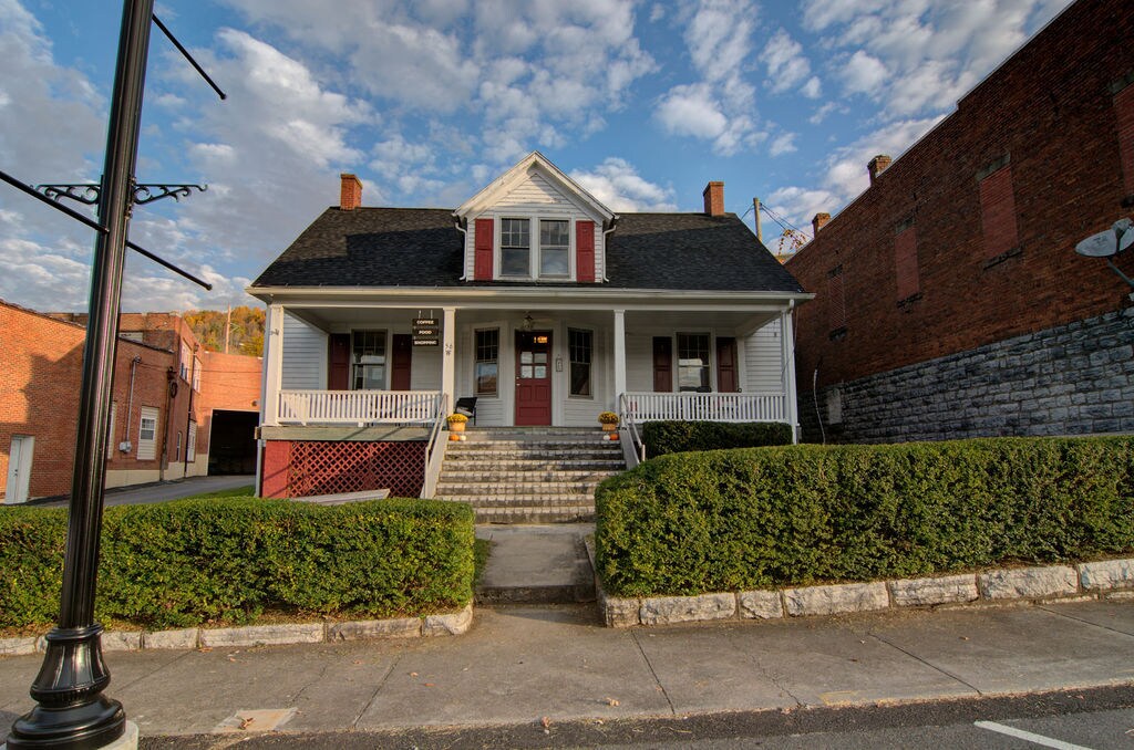 56 W Main St, Lebanon, VA for sale Building Photo- Image 1 of 1