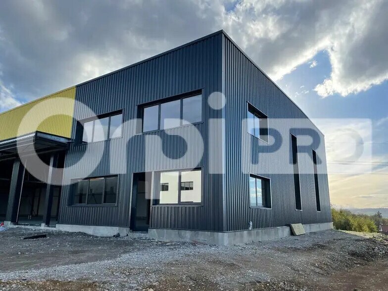 Flex in Jassans-Riottier for sale - Building Photo - Image 2 of 3