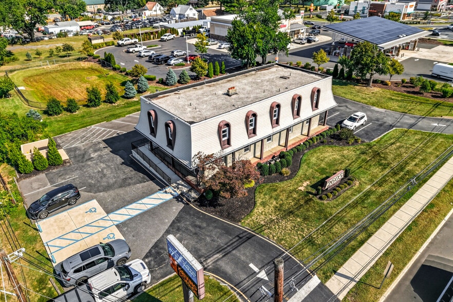 2605 US 130, Cinnaminson, NJ for lease - Building Photo - Image 2 of 58