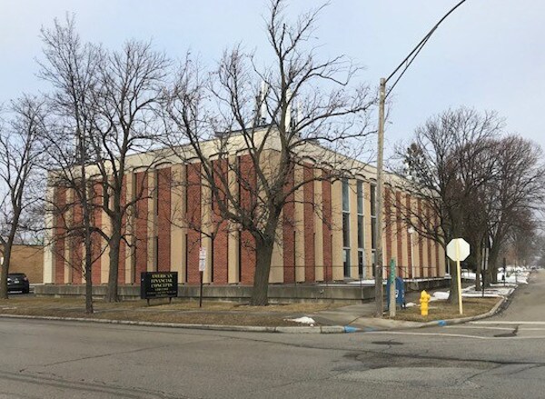 100 Higgins Rd, Park Ridge, IL for sale Building Photo- Image 1 of 1